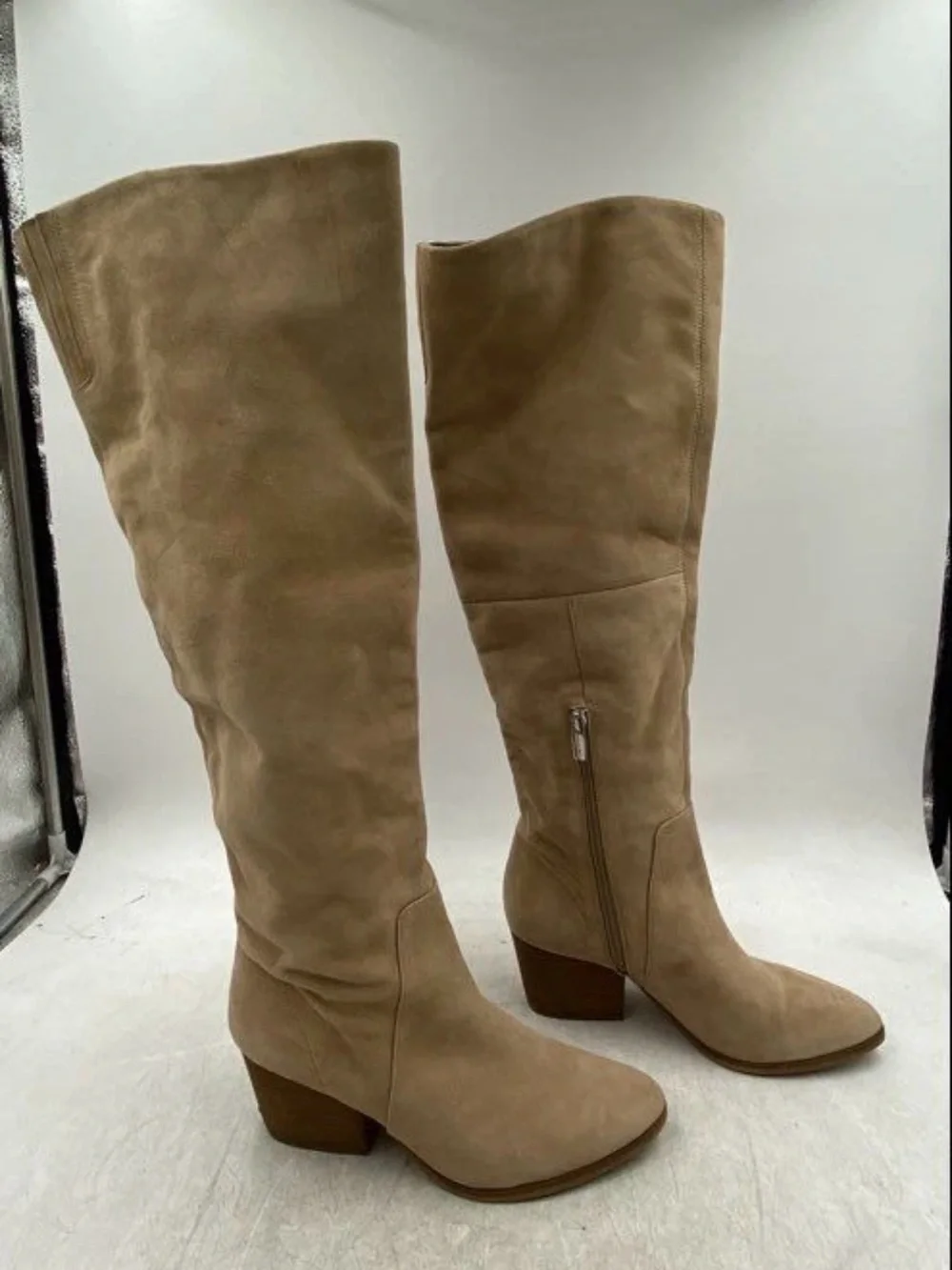 Vince Camuto Knee-High Tan Women Boots - US 8.5